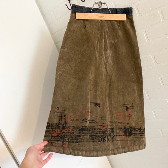 NWT Dead stock DKNY Y2K Denim Faux Suede Column skirt Grungy Artsy Dark wash S - Picture 1 of 15